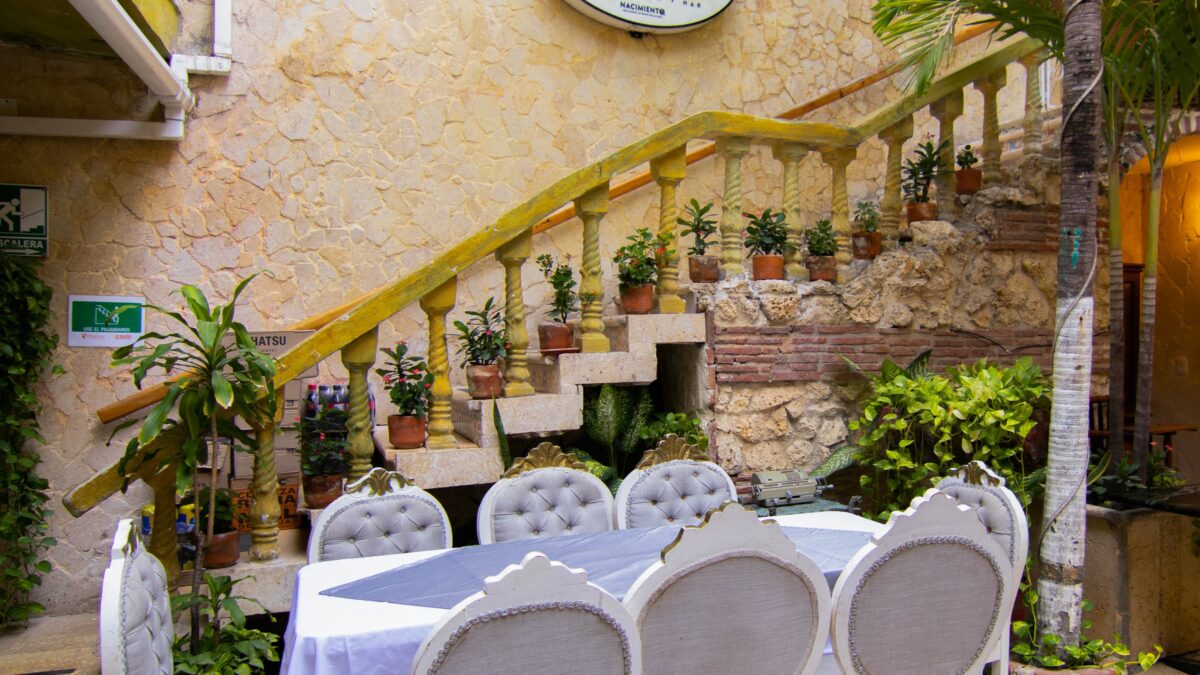 foto-patio-restaurante-da-pietro-Copy-scaled.jpg